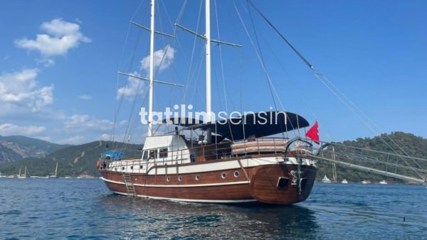 Antalyada Mavi Ruya Guleti