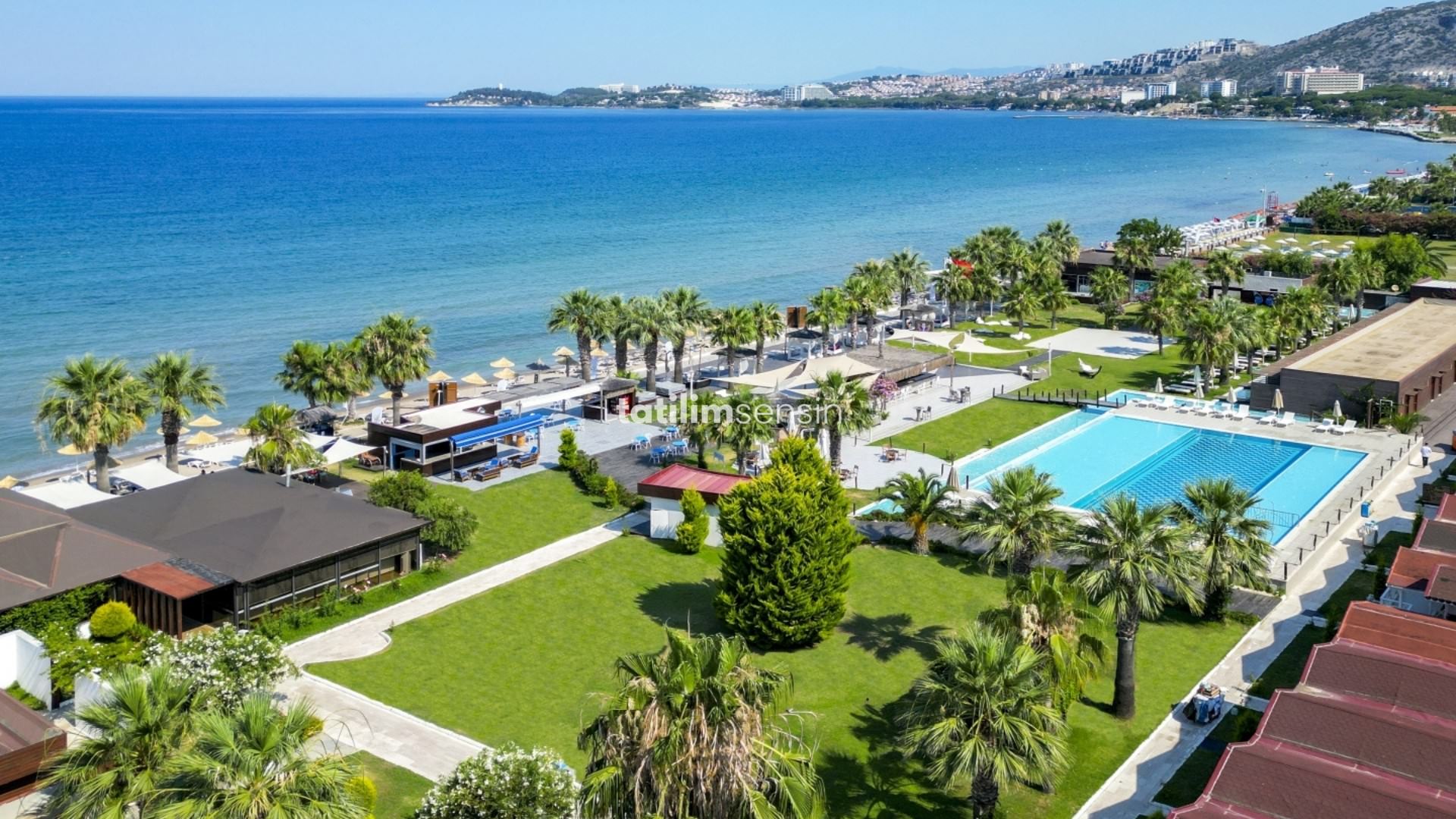 Risus Beach Resort Hotel - 4