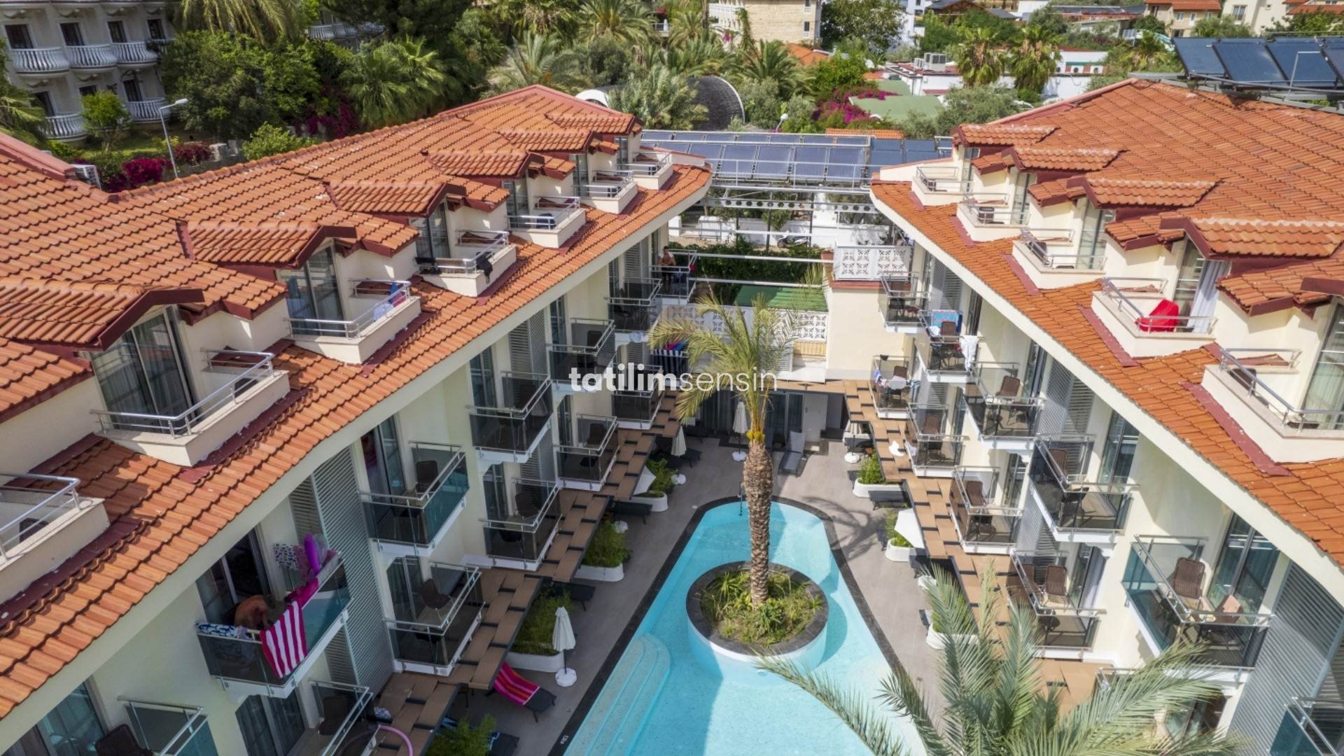 Montebello Resort Hotel - 4