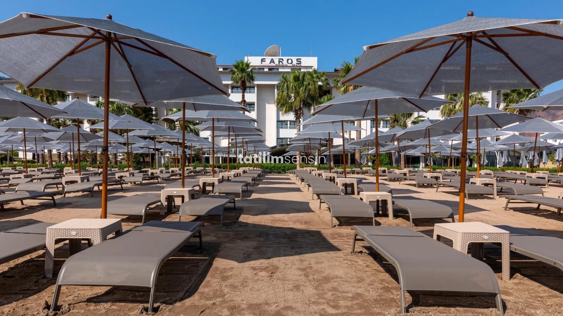 Faros Premium Beach Hotel +16 - 7