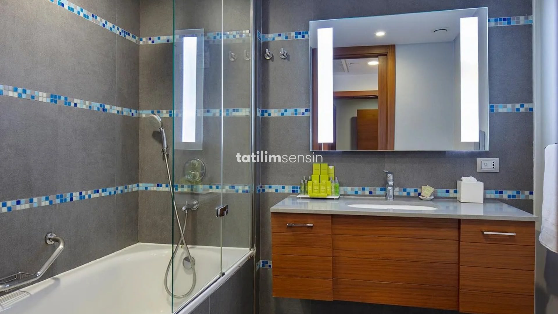 Double Tree By Hilton Kuşadası - 8