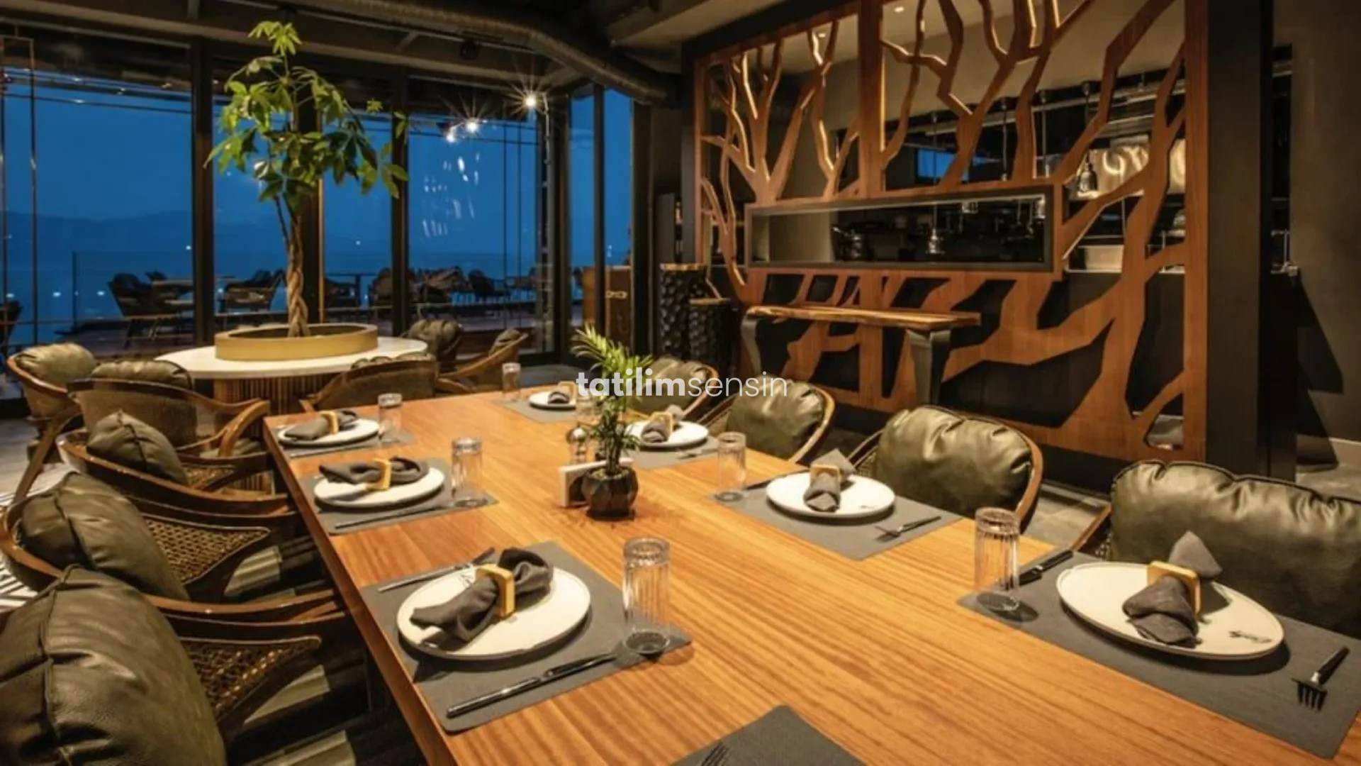 Unique Life Style Hotel - 11