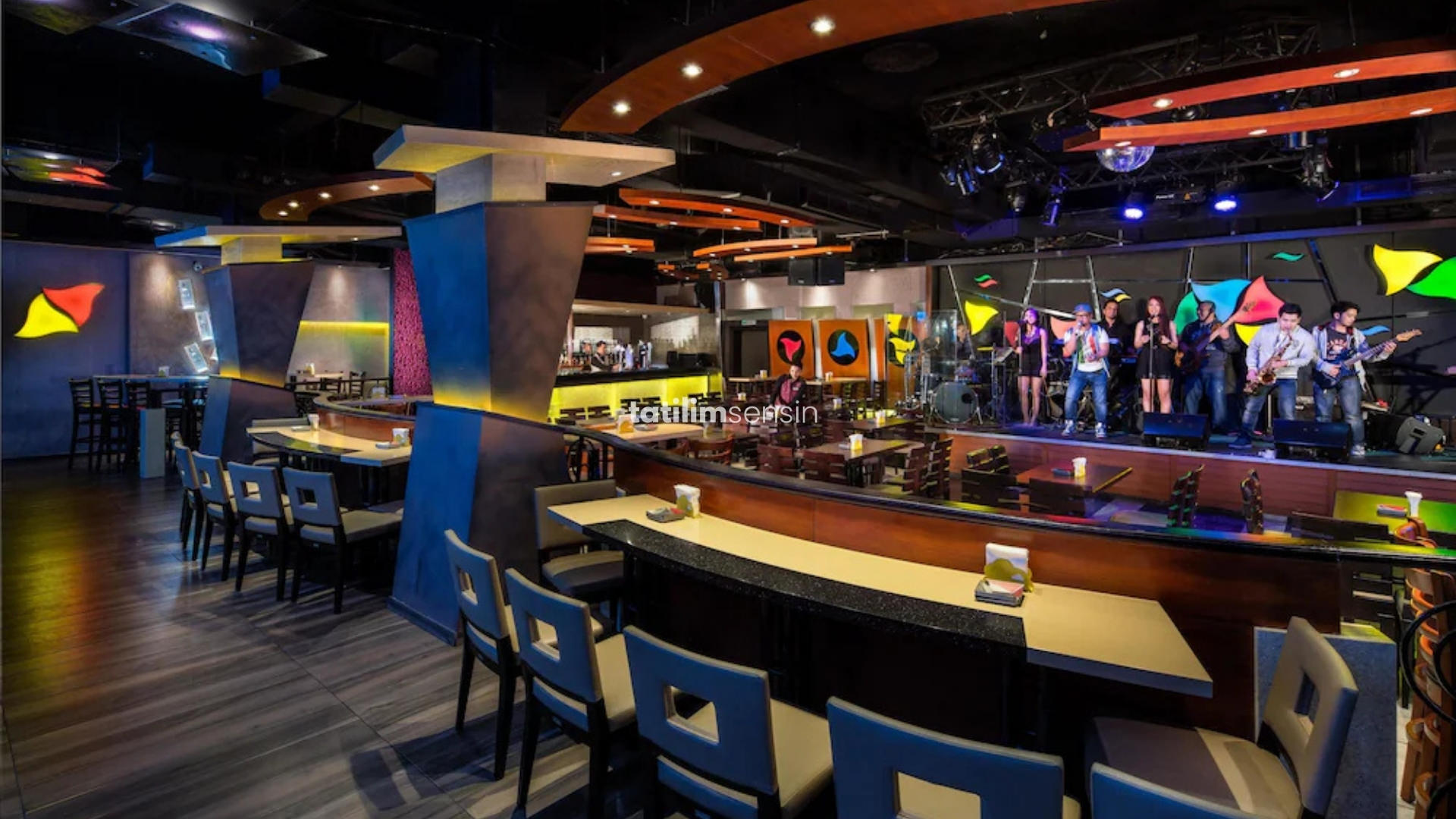 Marco Polo Hotel - 10