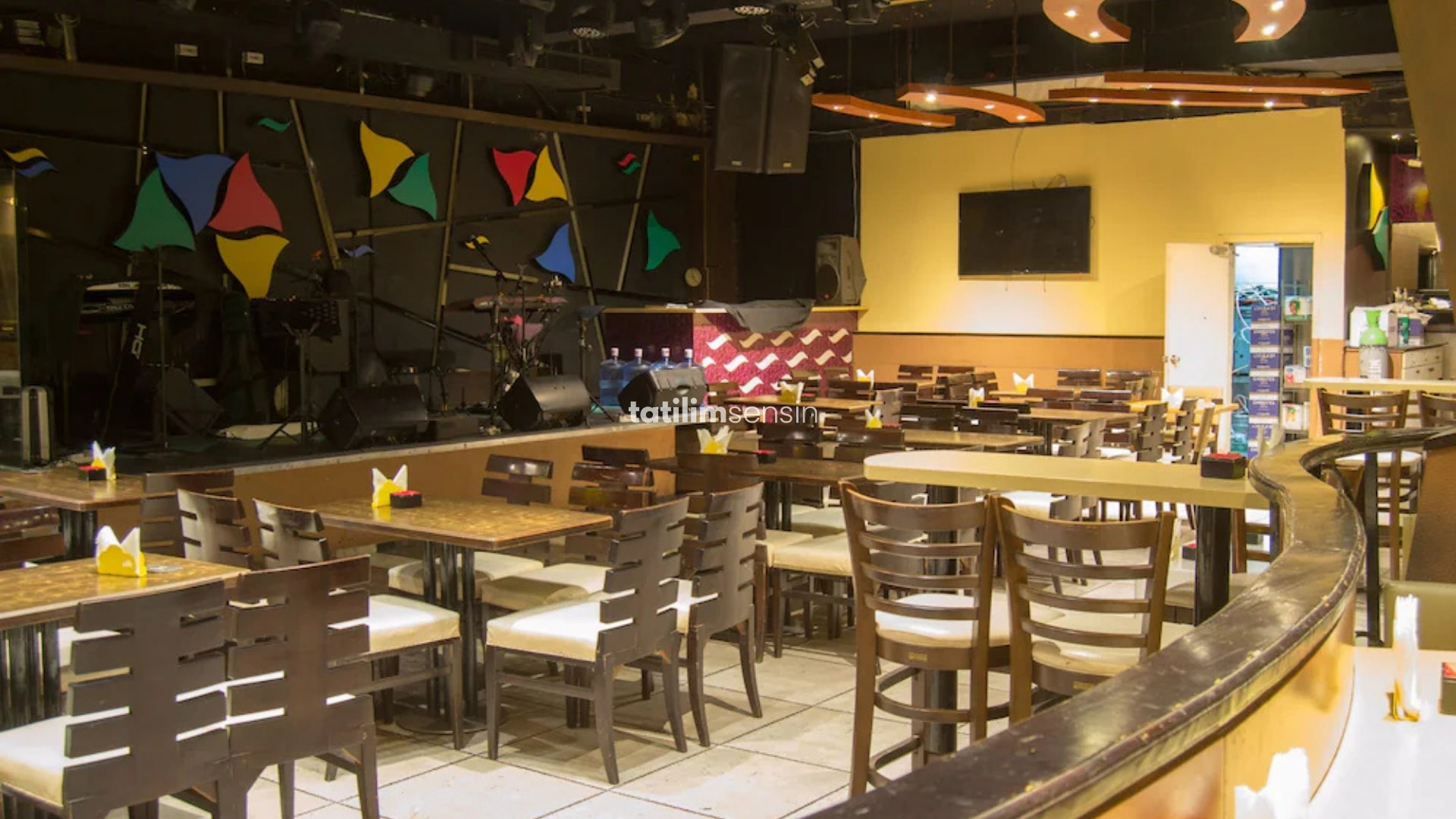 Marco Polo Hotel - 11