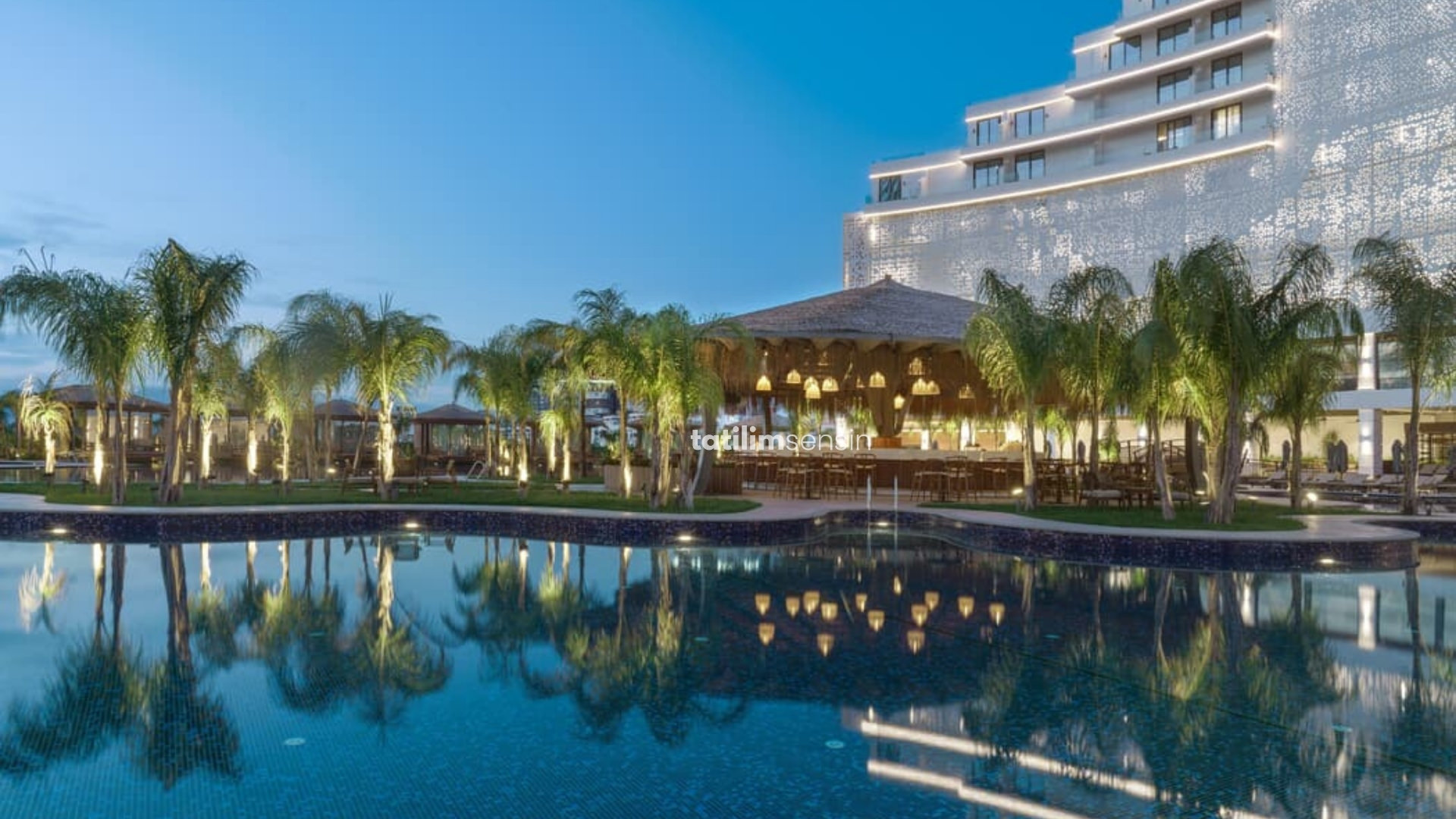 Grand Sapphire Resort Hotel - 7