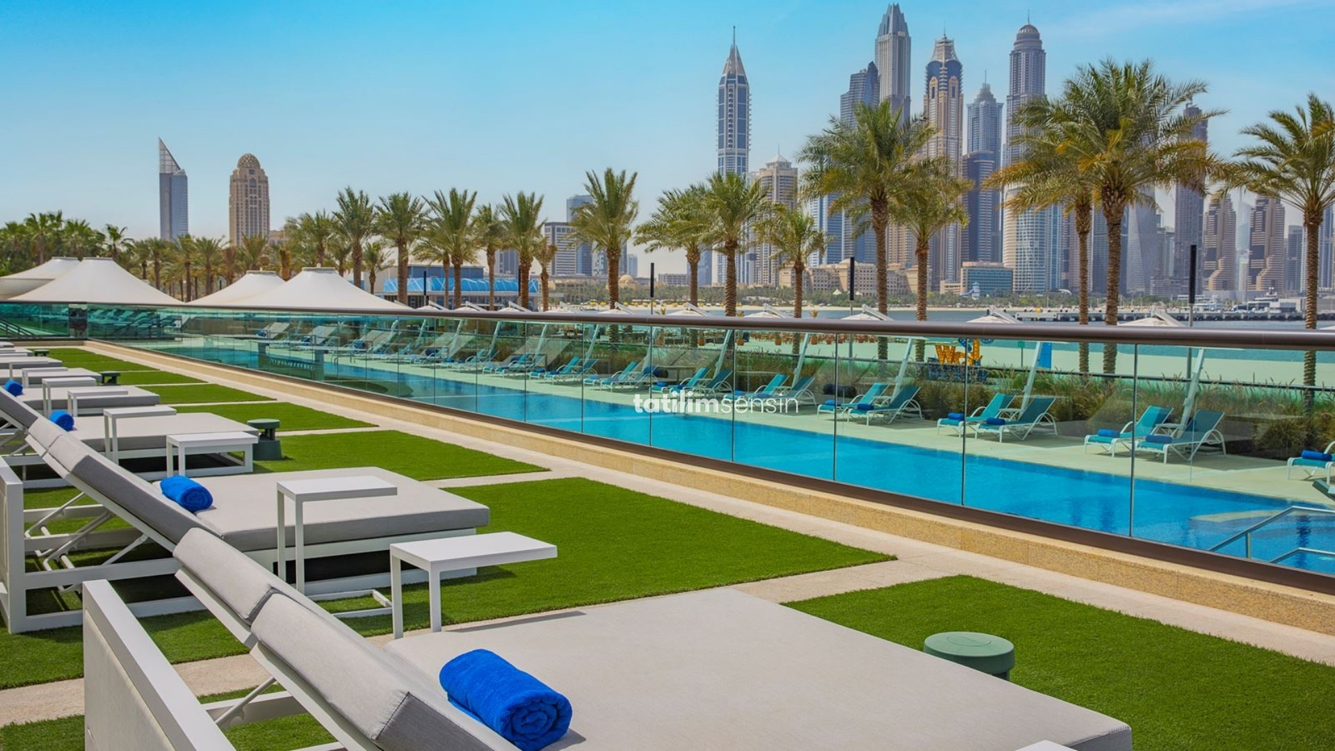 Hilton Dubai Palm Jumeirah - 5