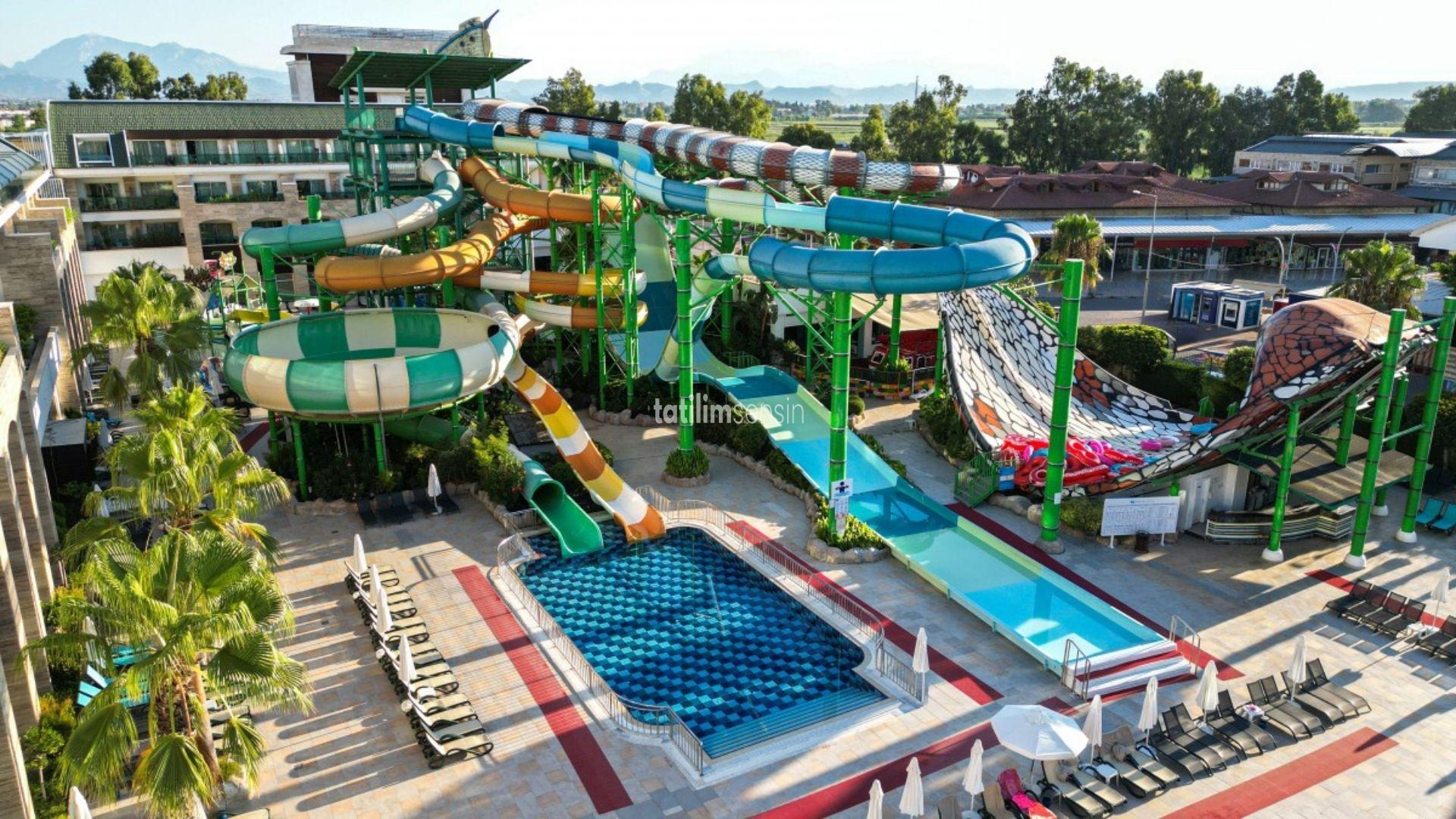 Crystal Waterworld Aqua Collection - 3