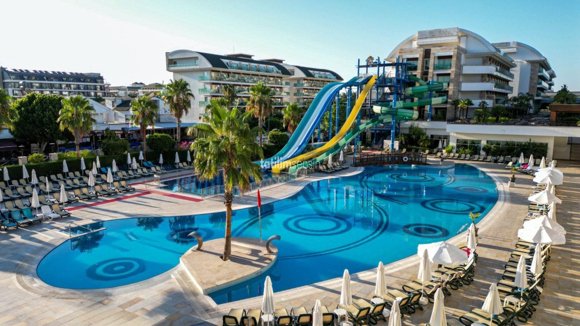 Crystal Waterworld Aqua Collection - 4