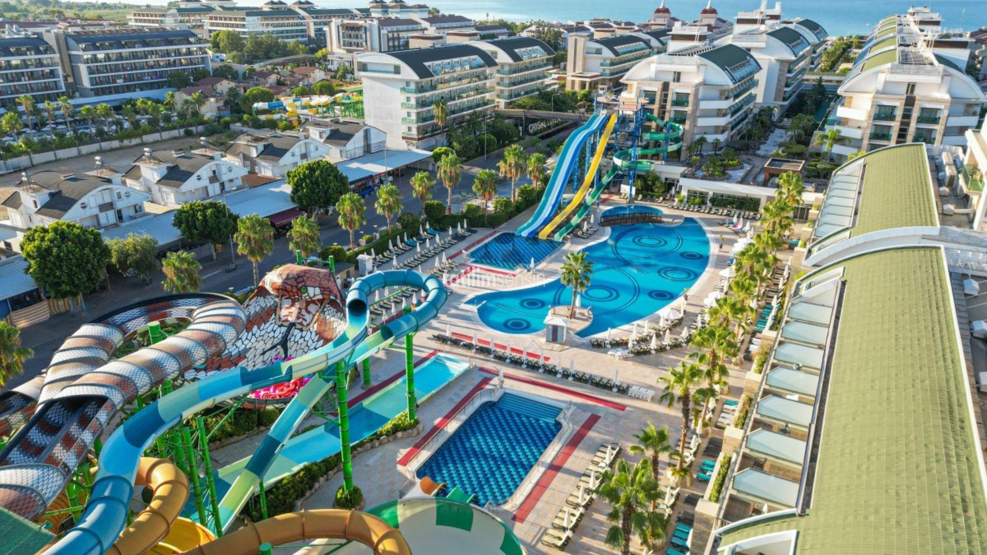 Crystal Waterworld Aqua Collection - 6