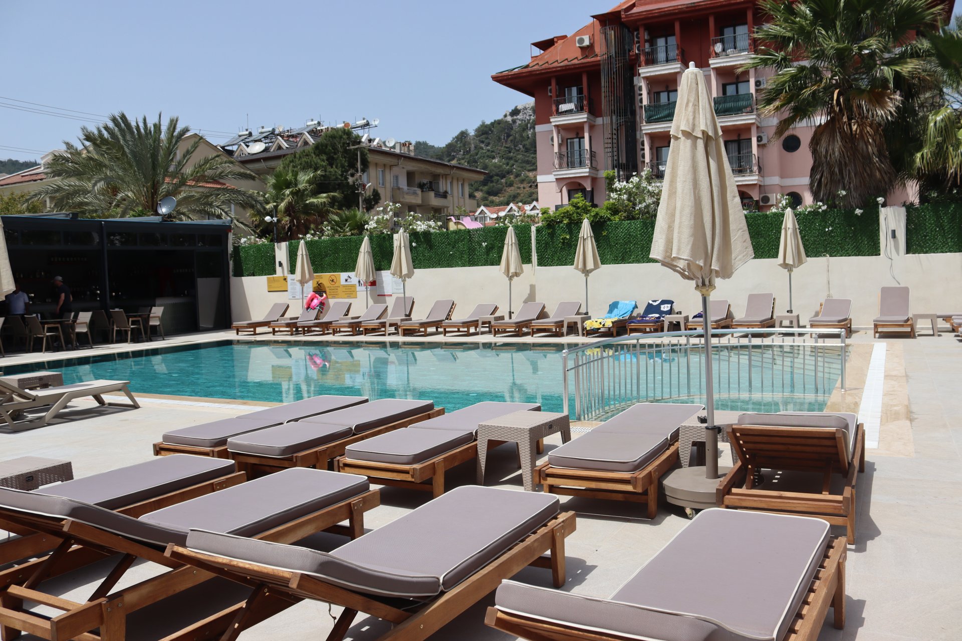 Seven Brothers Hotel - 12