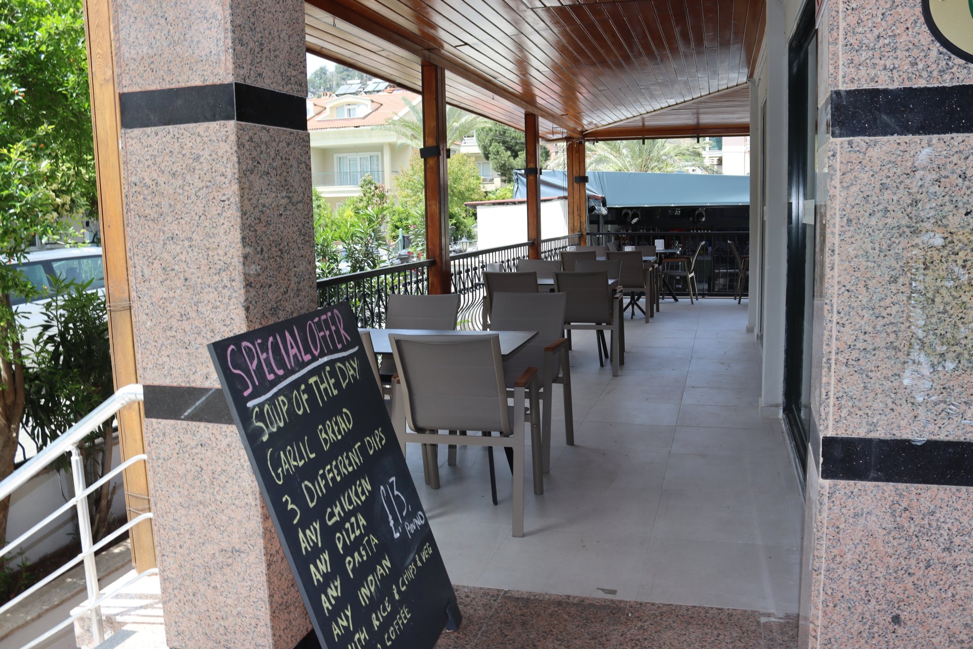 Seven Brothers Hotel - 14