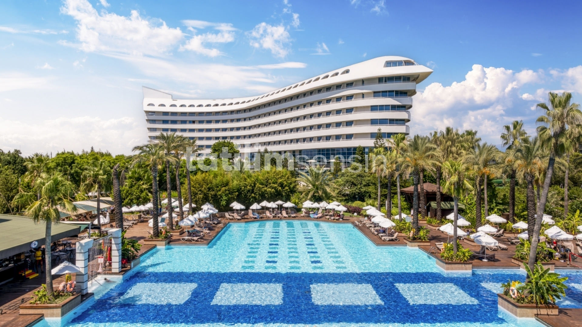 Concorde Deluxe Resort - 1