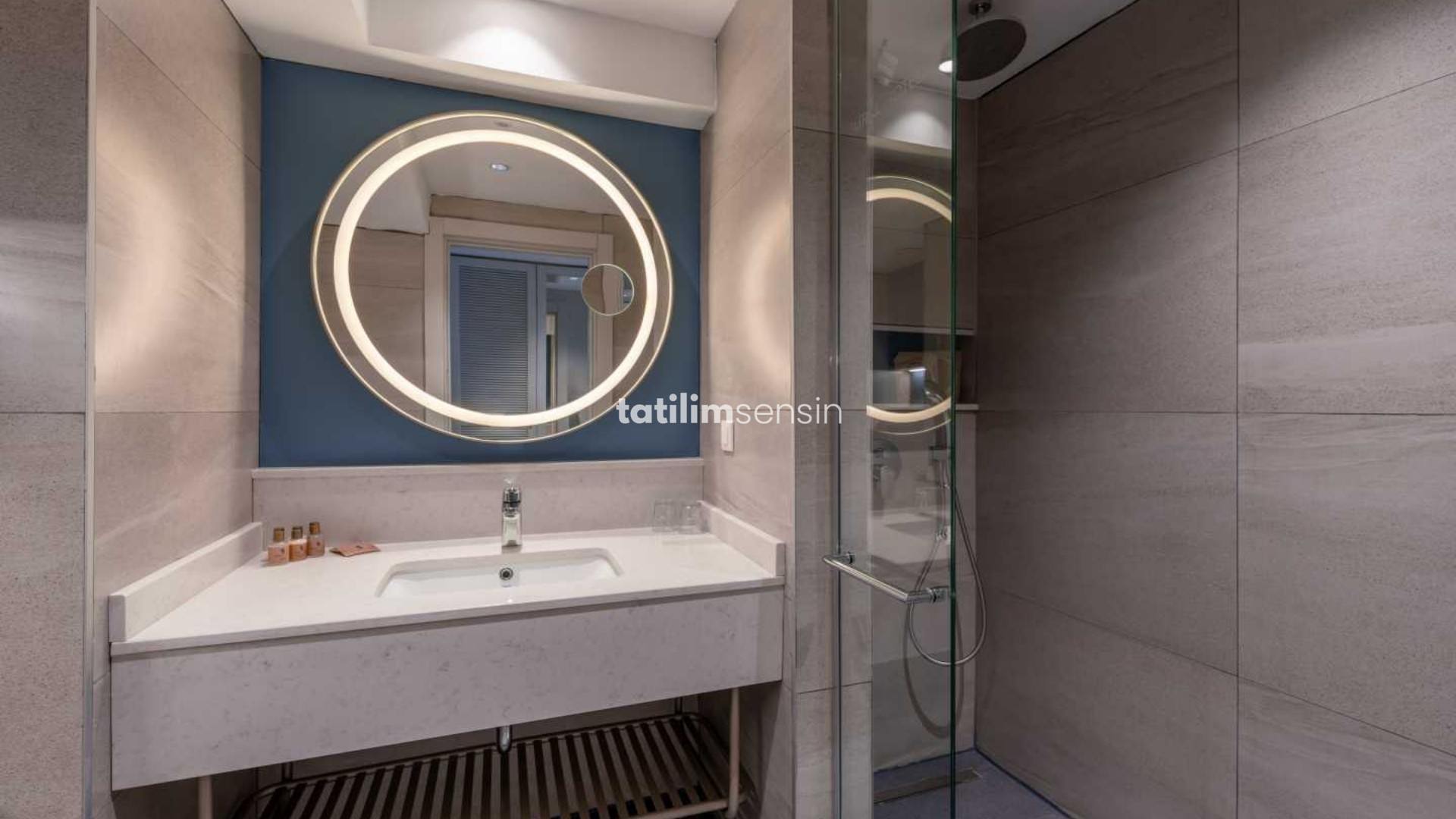 Süral Saray Hotel +16 - 26
