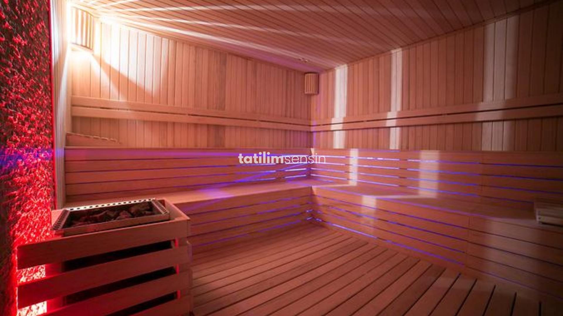 Sailors Beach Club - 18