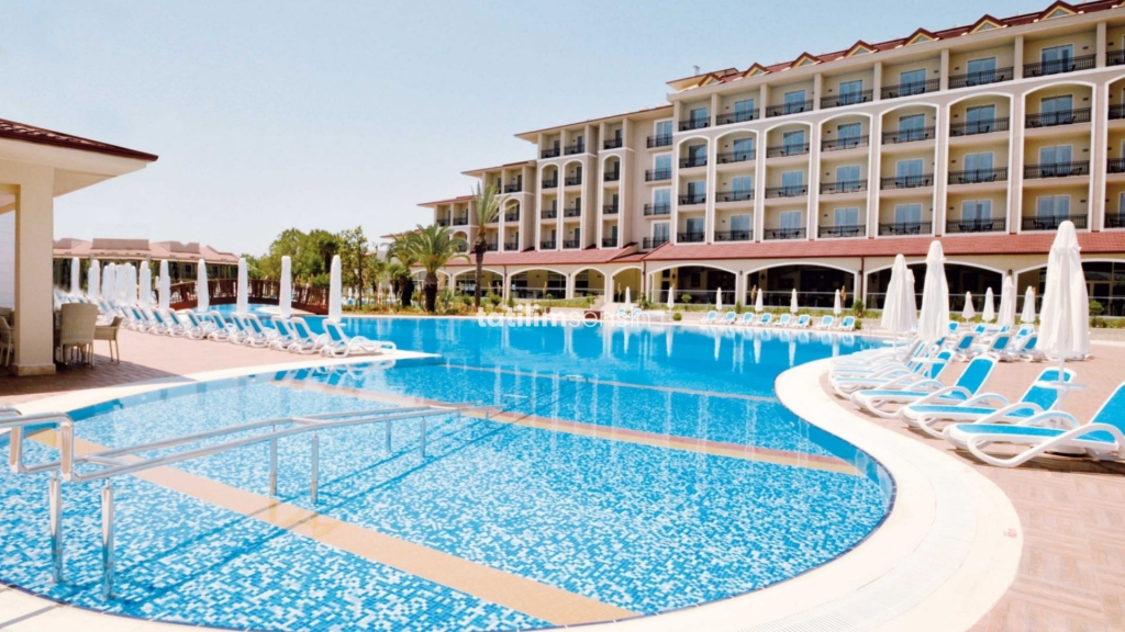 Paloma Oceana - 1