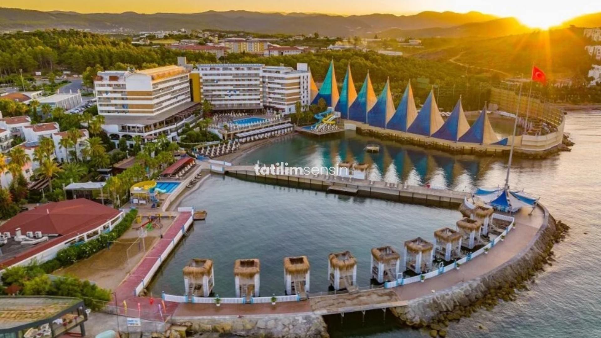 Adin Resort Hotel - 3