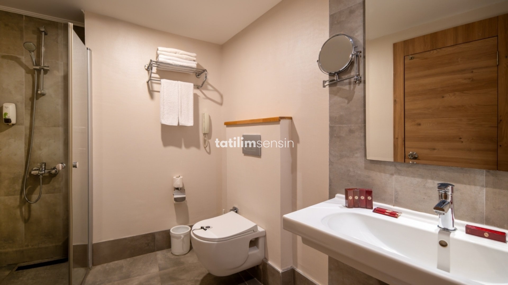 Royal Garden Beach Hotel - 24