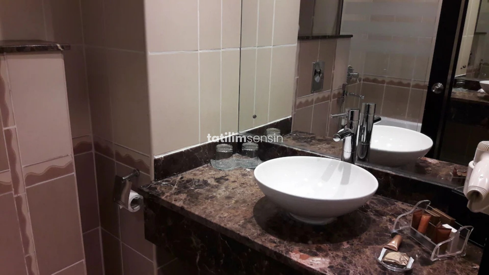 Landmark Hotel Riqqa - 9