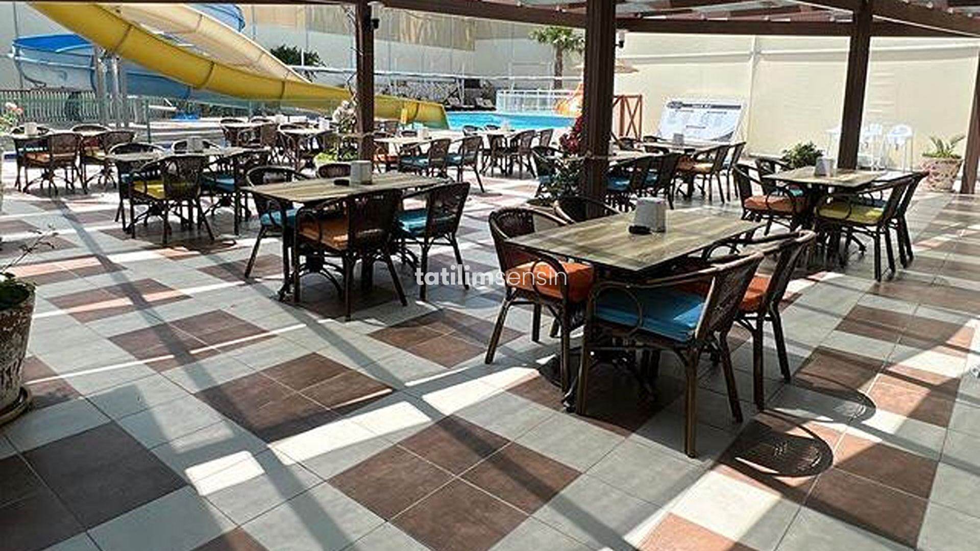 Telmessos Neva Hotel - 9