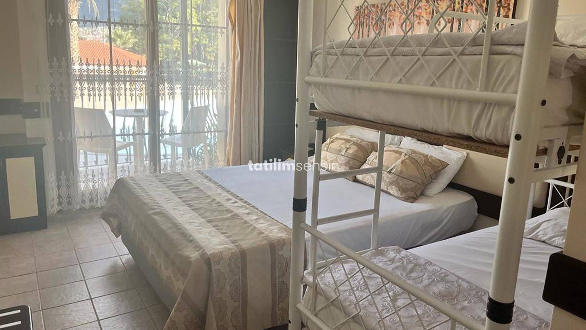 Telmessos Neva Hotel - 14