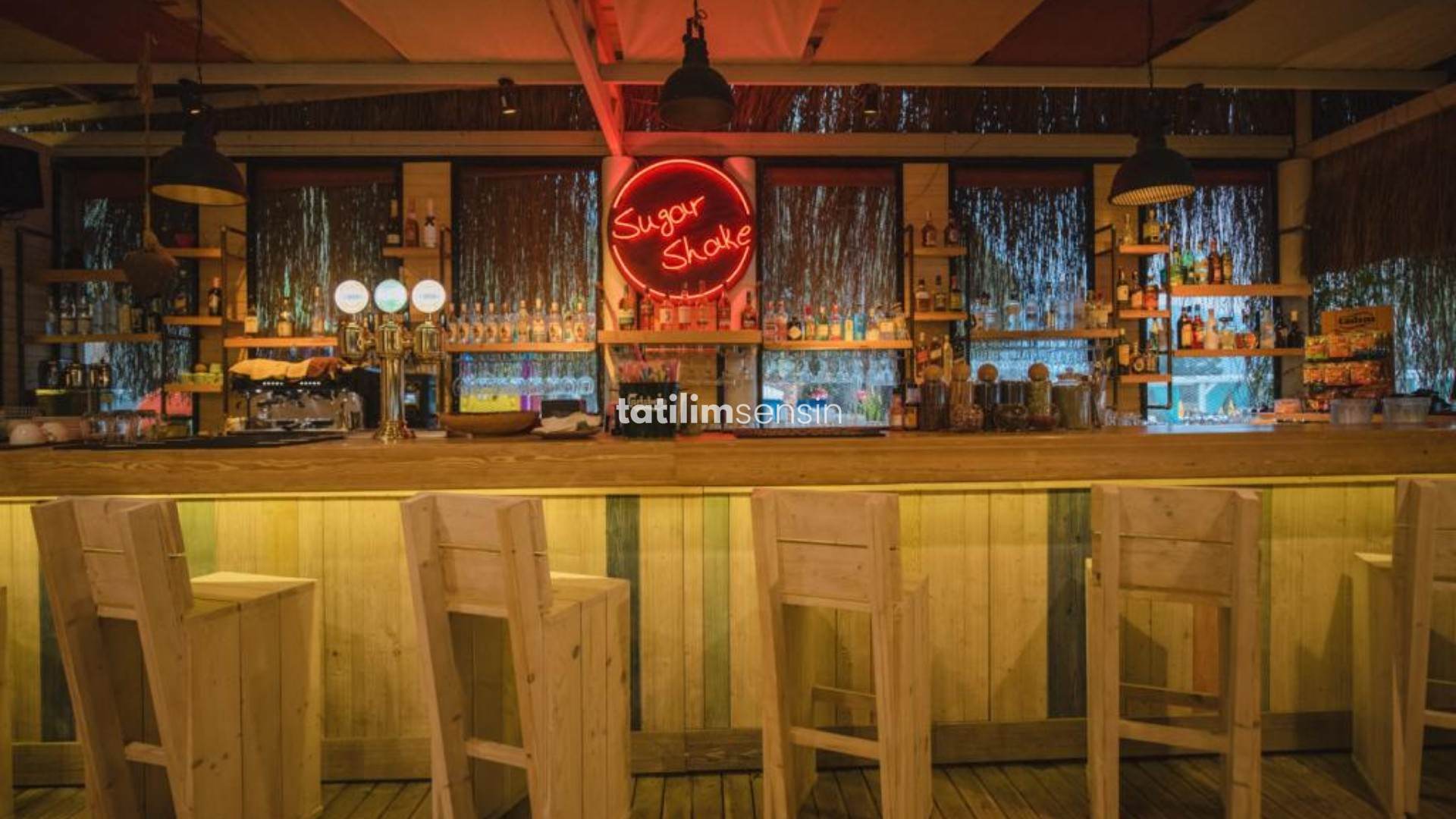 The Sugar Beach Club - 14