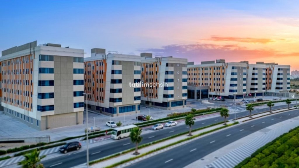 Vogo Grand Hotel Dubai - 1