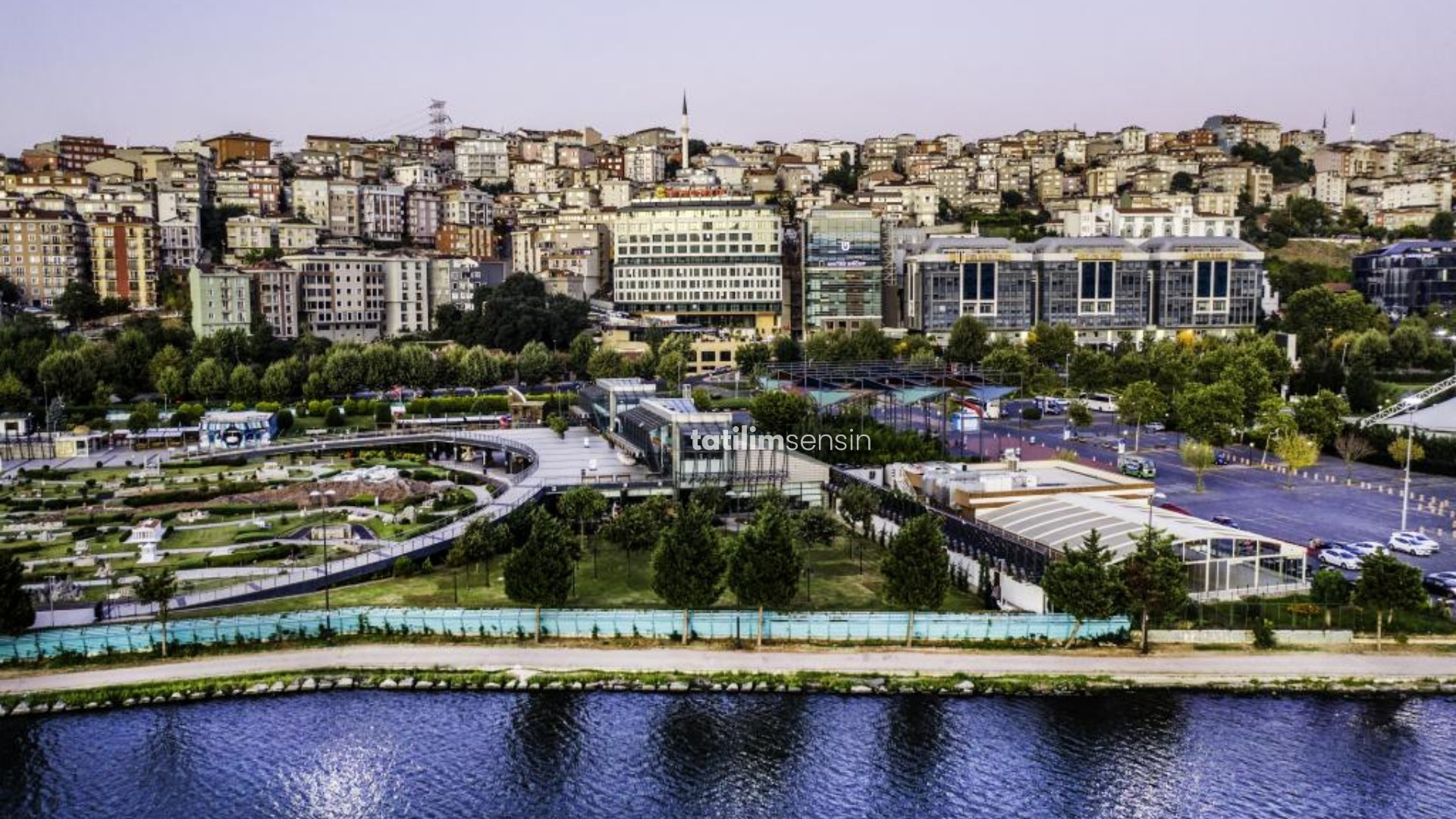 Clarion Hotel Golden Horn - 4