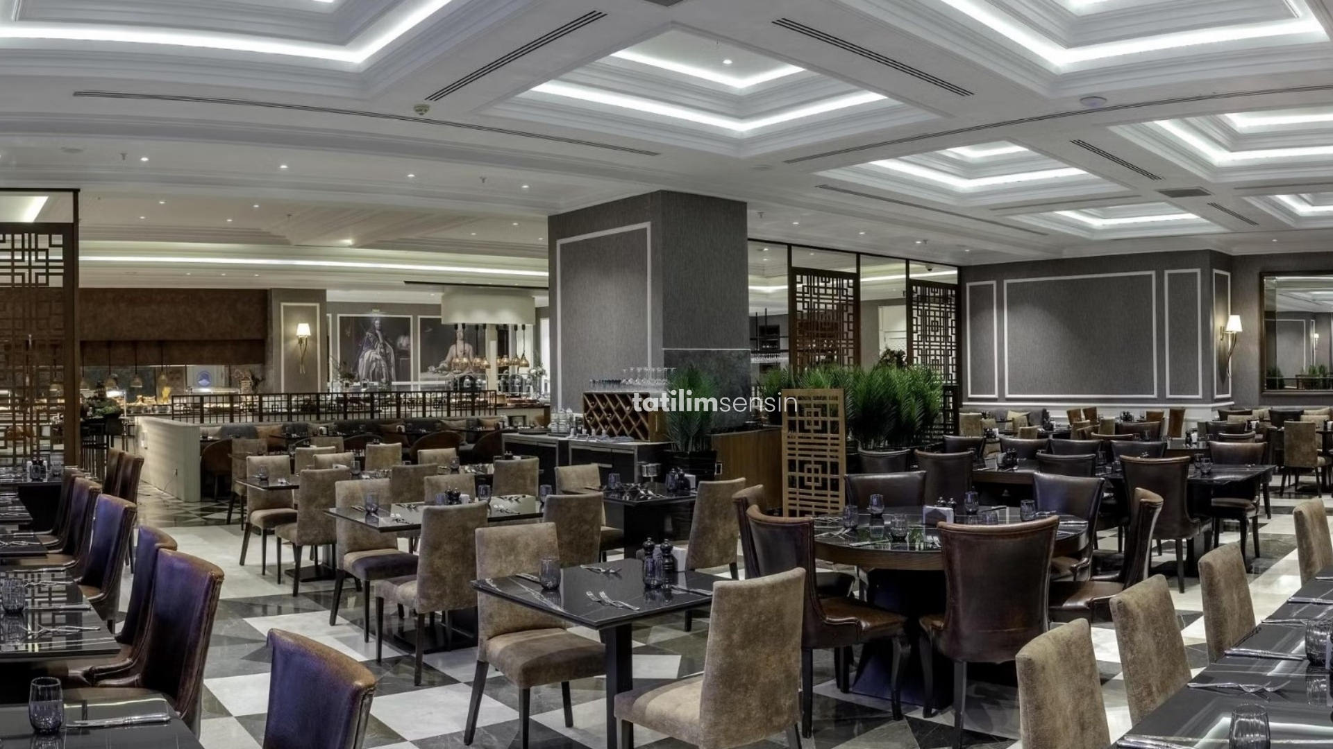 Lords Palace Hotel Spa - 11