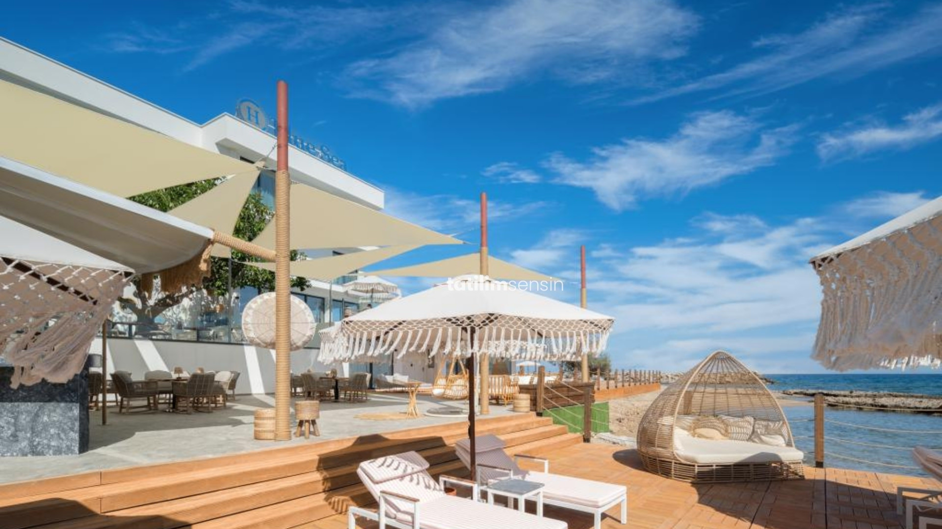 Blue Sea Hotel - 7