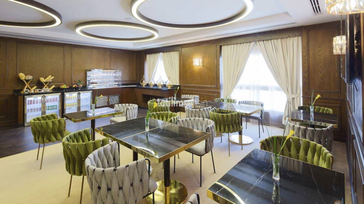 Occıdental Al Jaddaf - 6