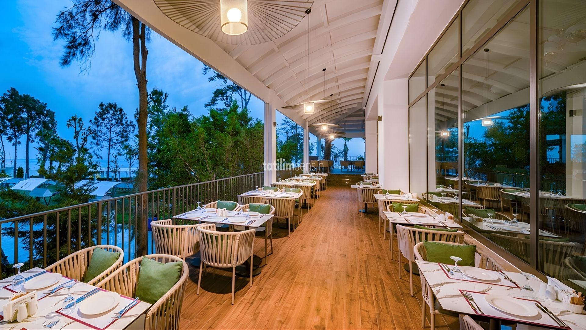 Gravel Select Hotel - 13