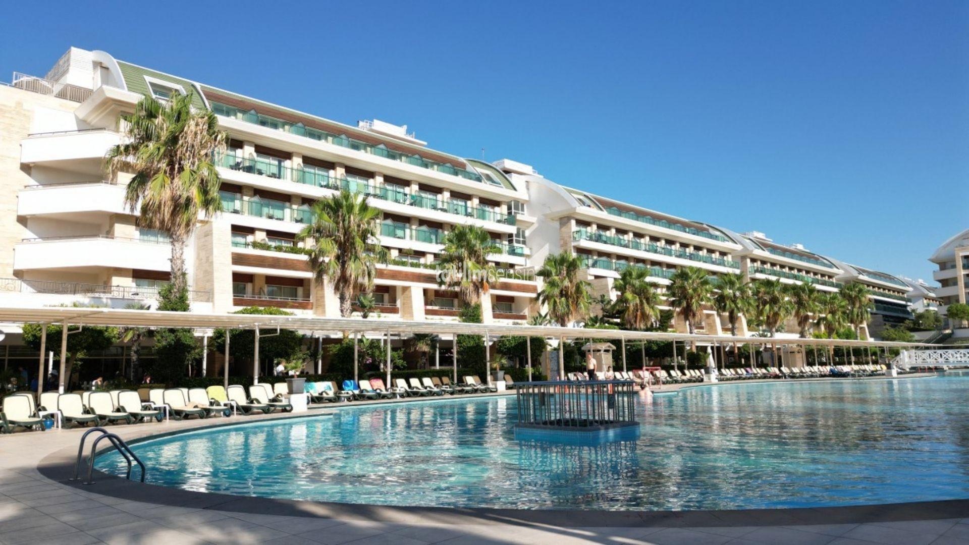 Crystal Waterworld Aqua Collection - 10