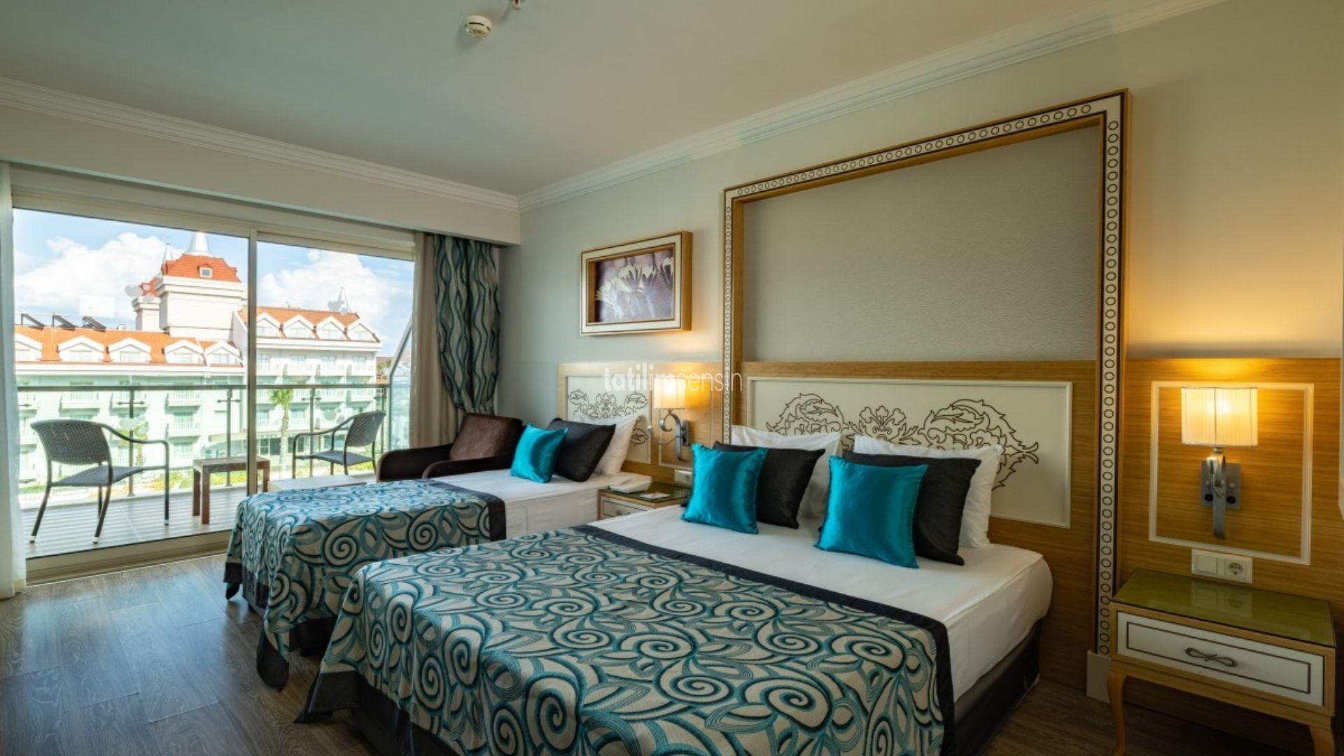 Crystal Waterworld Aqua Collection - 19