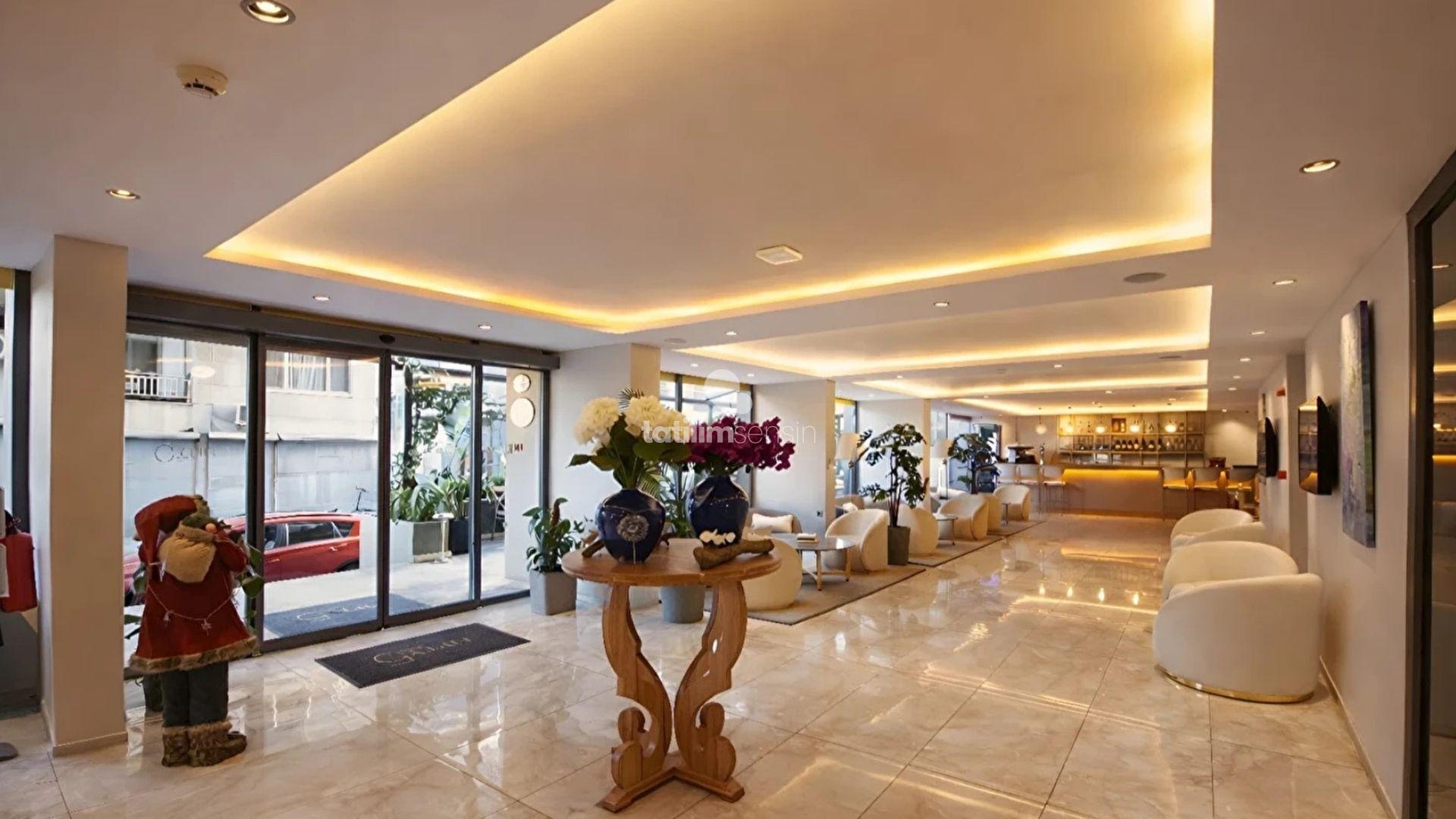 Fifty Five Suite - 4