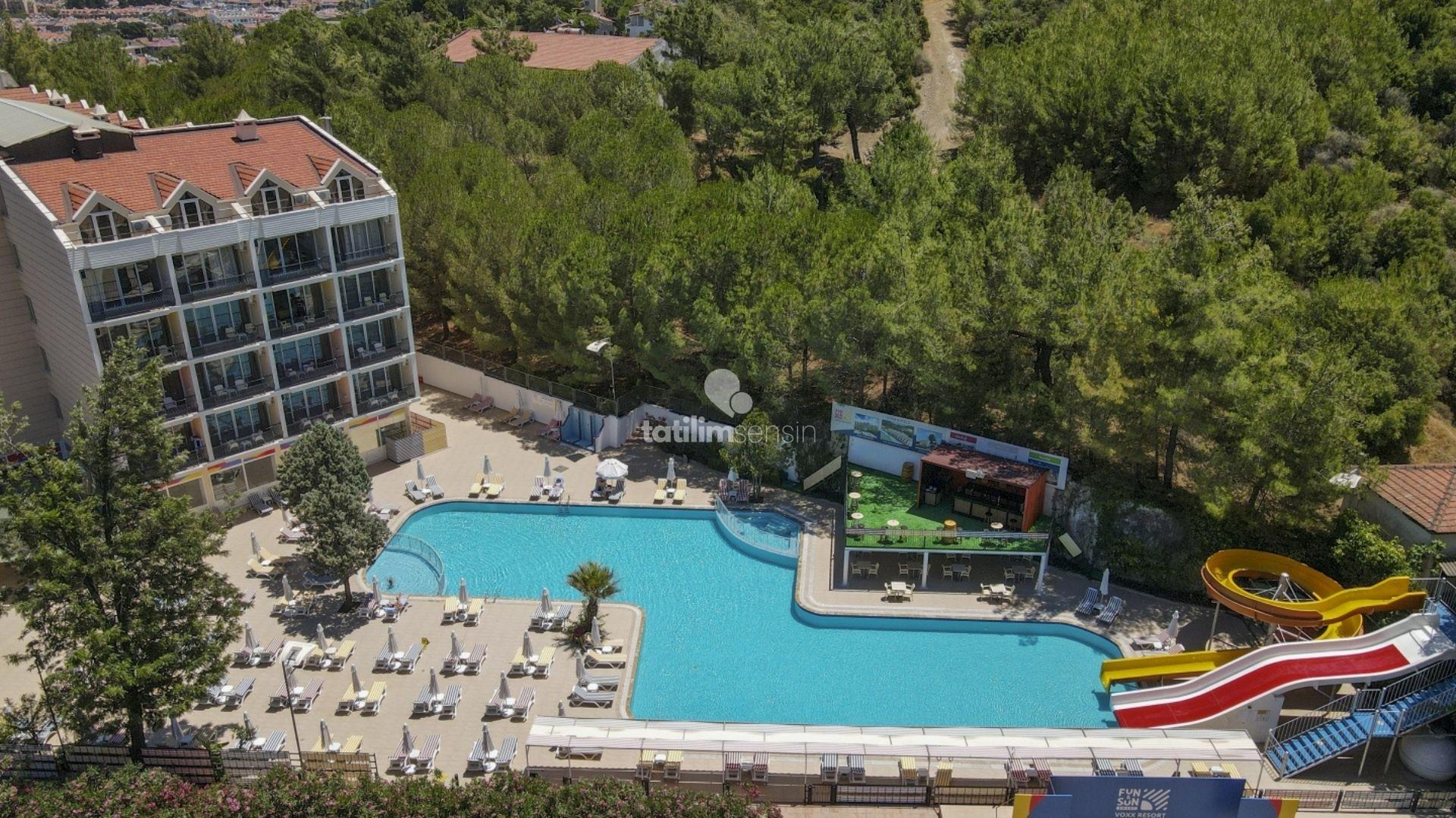 Smart Voxx Resort - 2