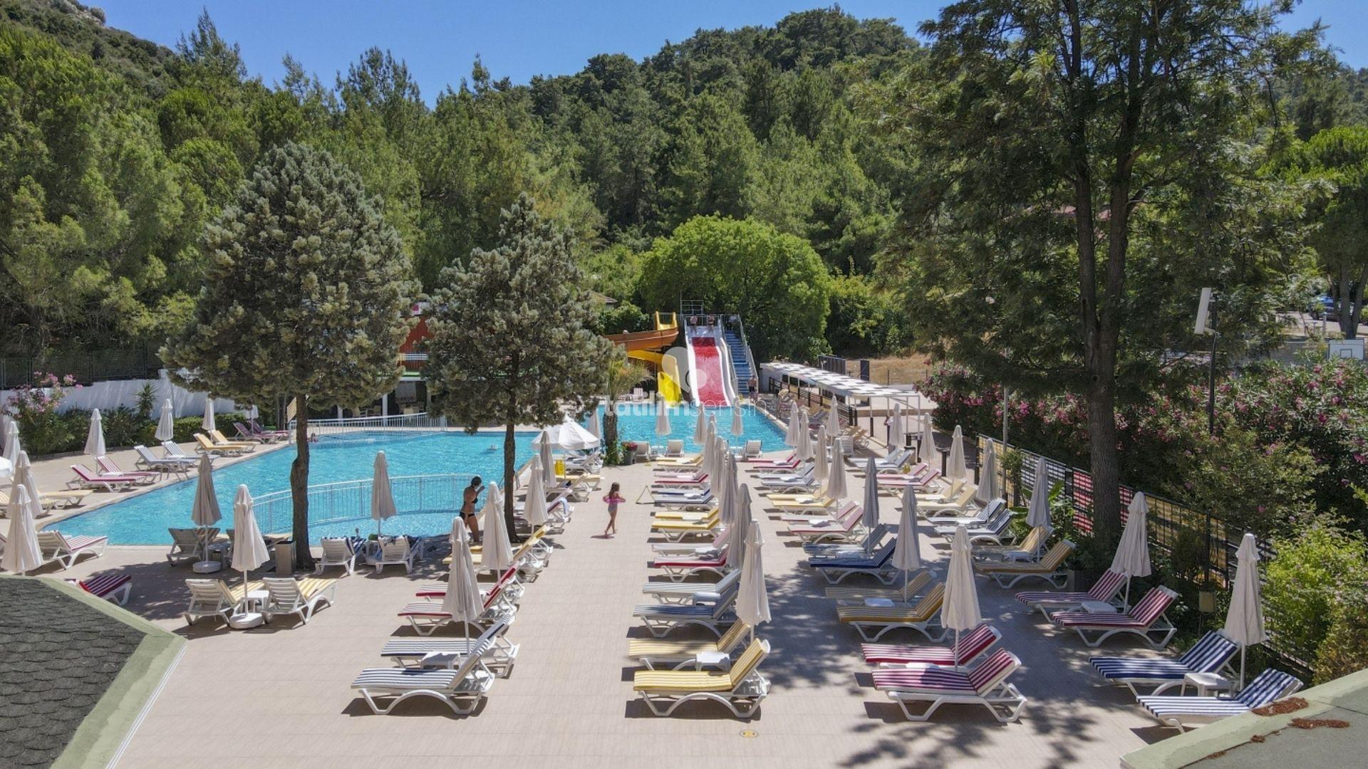 Smart Voxx Resort - 3