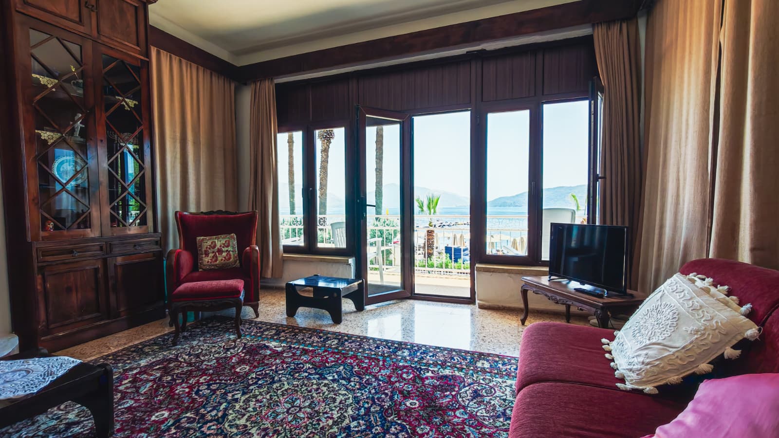Marmaris'in Kapısı Denize Açılan Tek Villası - 4