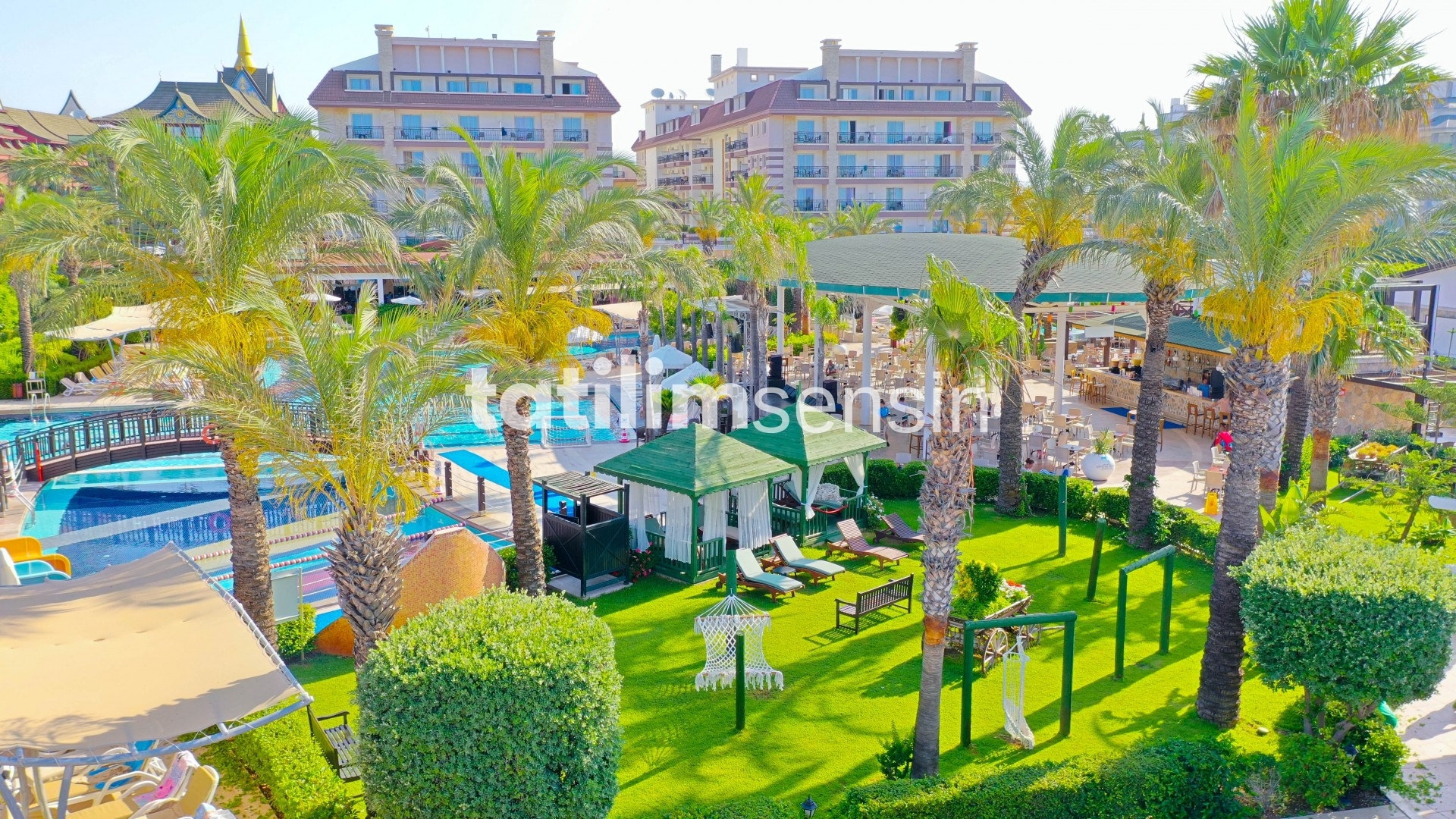 Crystal Family Resort Spa - 3