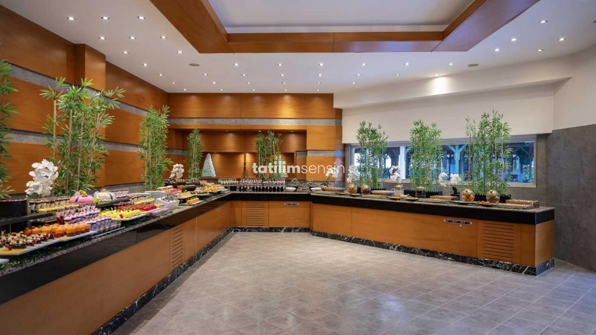 Adora Hotel Resort - 10