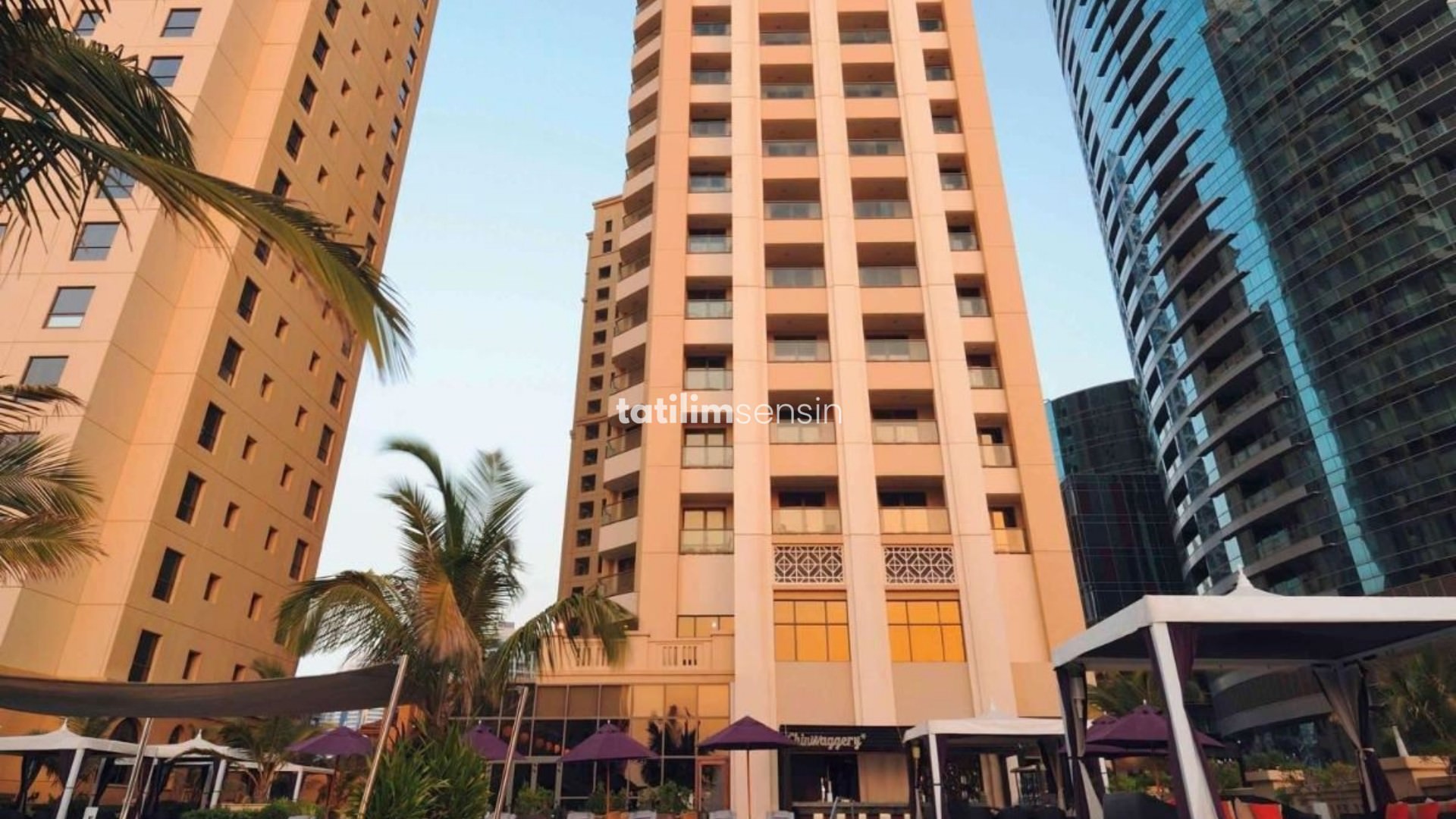 Movenpick Hotel Jumeirah Beach - 1