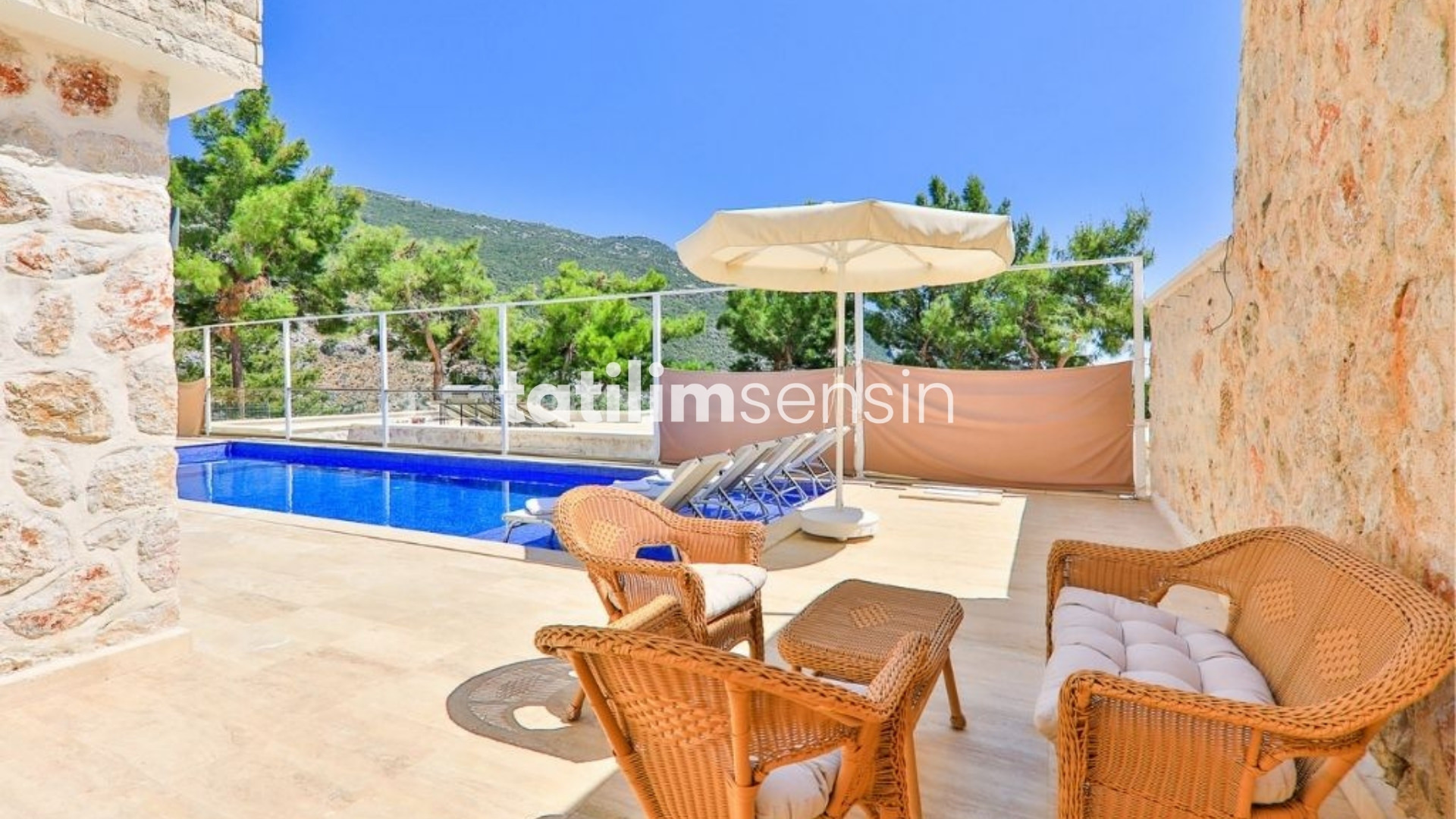 Villa Lalin 6 | İslamlar - 8