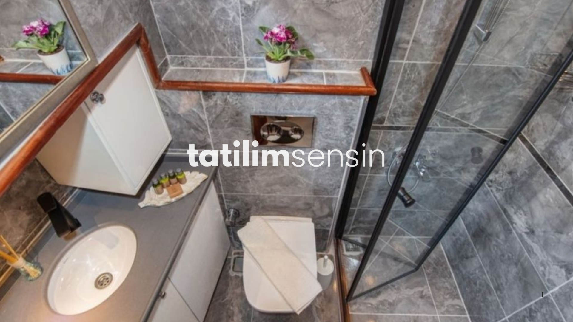 Lüks Gulet Menekşe - 13