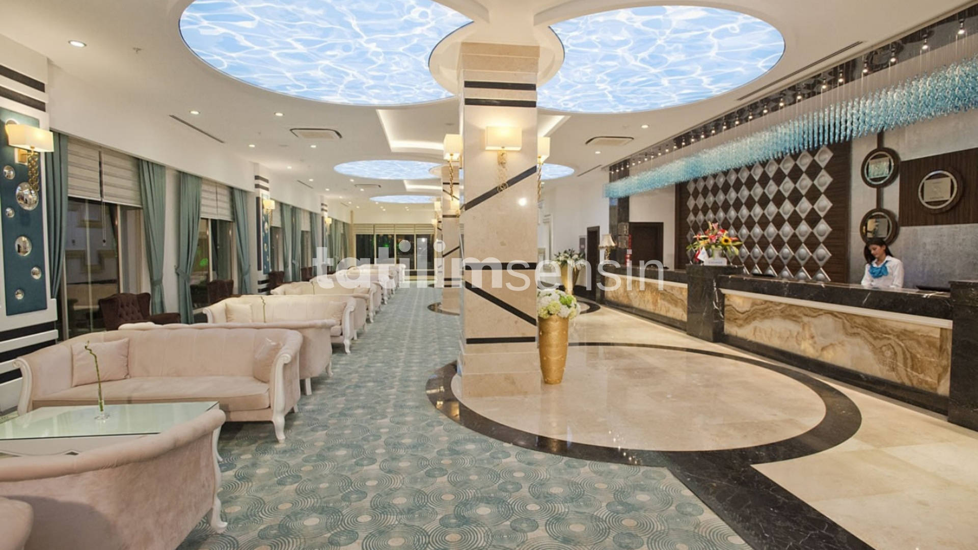 Crystal Waterworld Resort Spa - 12