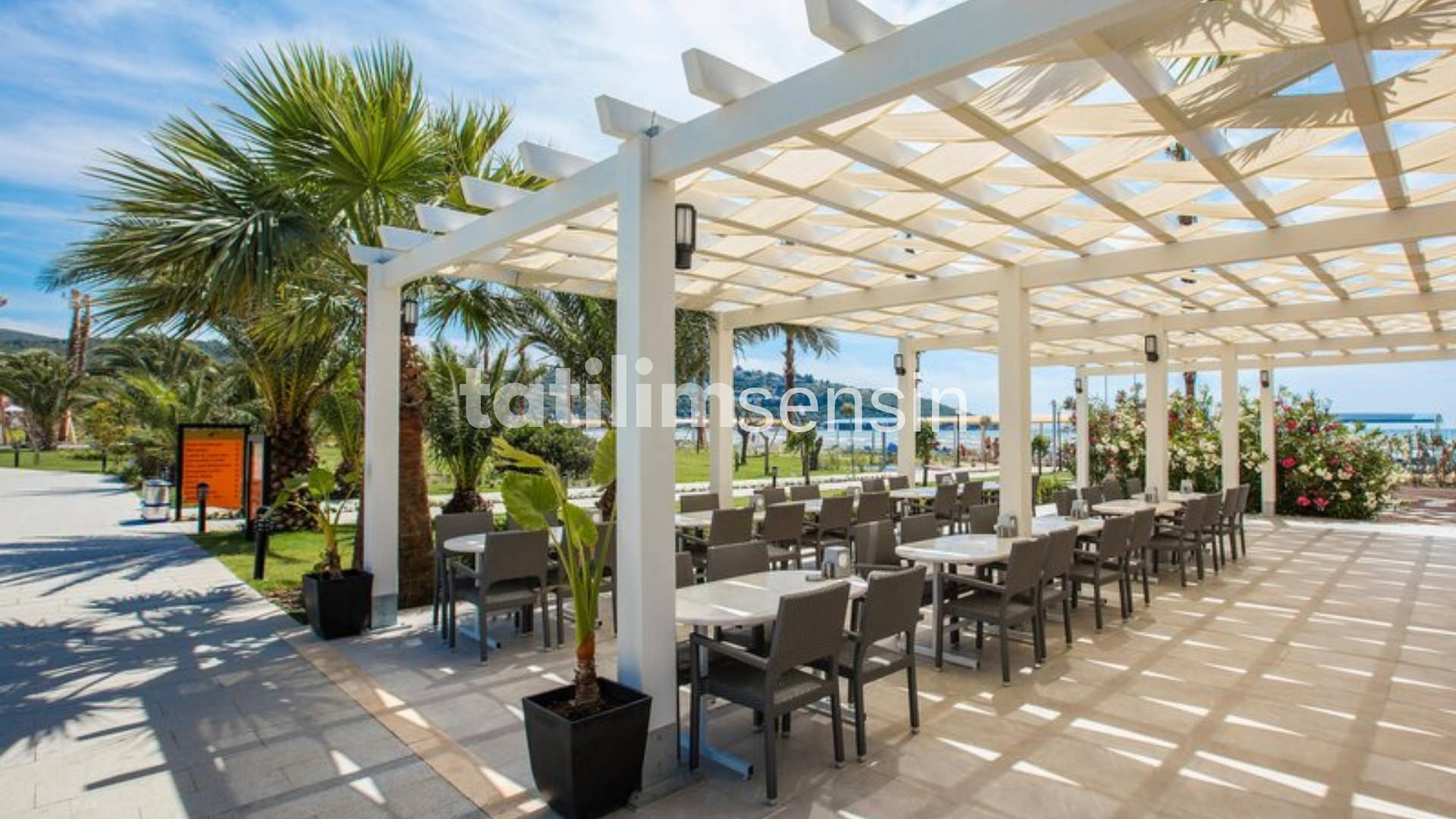 Palm Wings Ephesus Beach Resort - 11