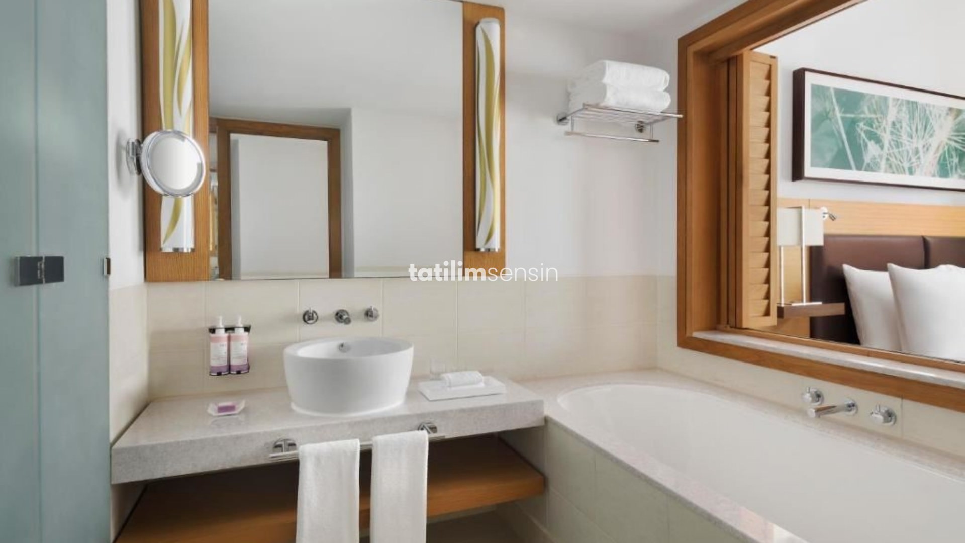 Movenpick Hotel Jumeirah Beach - 10