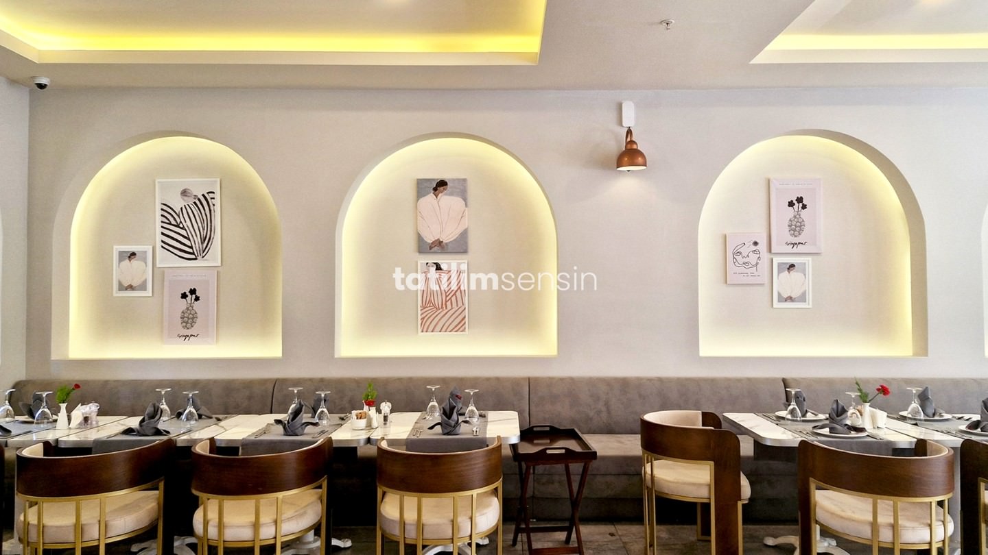 Club Hotel Turan Prince World - 9