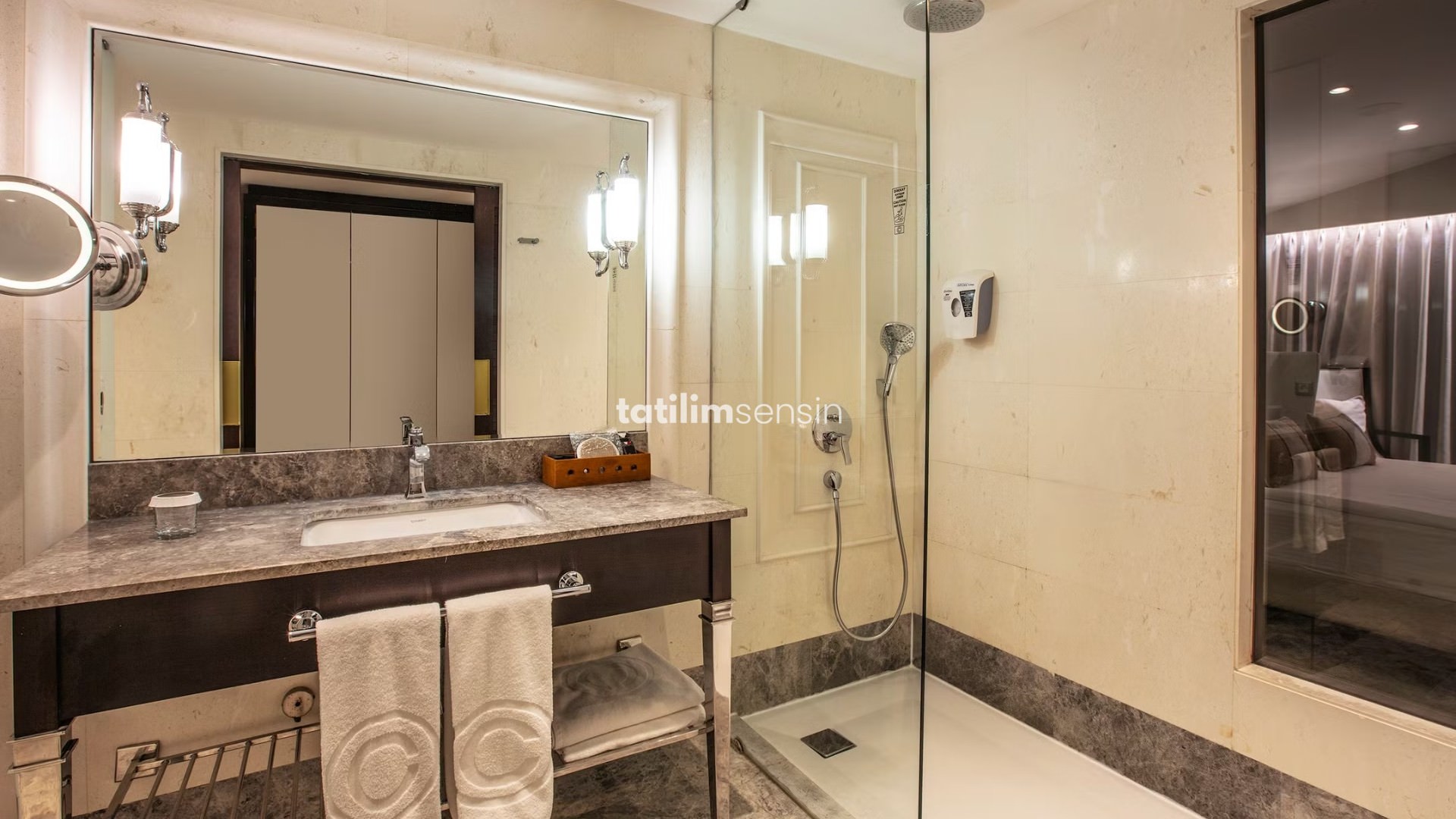 Charisma De Luxe Hotel - 19