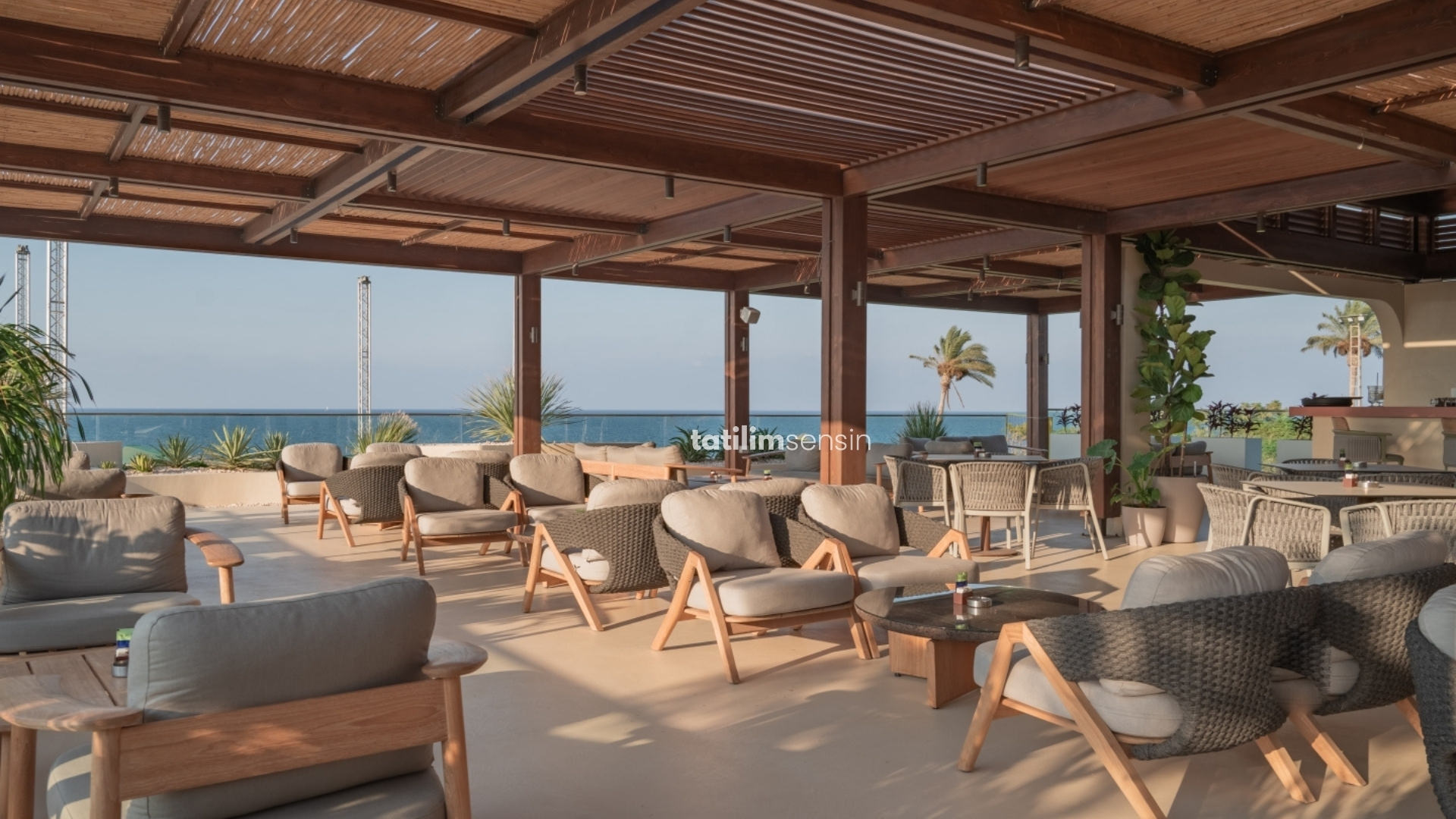 Merit Park Hotel - 8