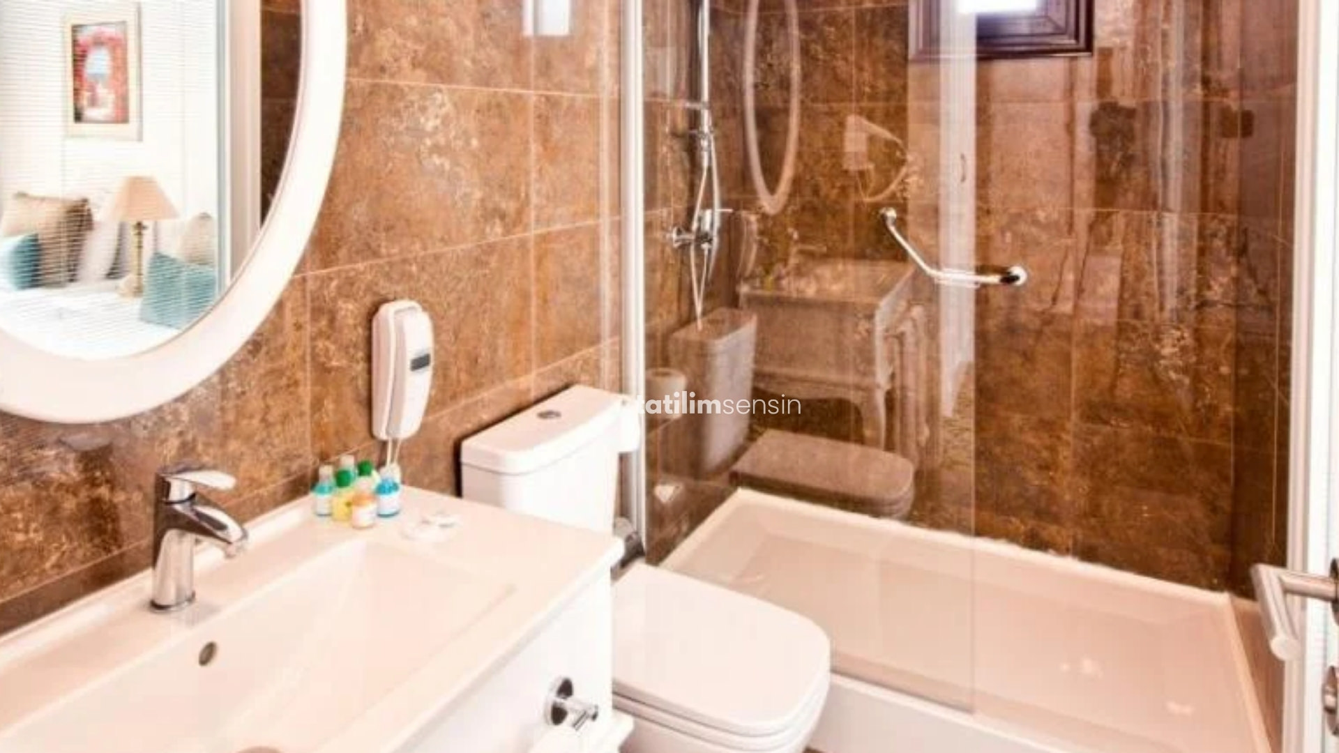 The Hotel Olive Tree - 11