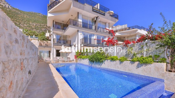 Hatice Sultans 2 | Kalkan